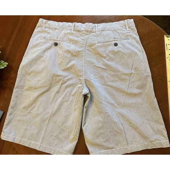 ECKO Unltd 38" shorts blue‎ Pinstripe long length 100% cotton. Excellent Cond. - Picture 3 of 6